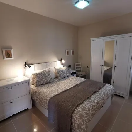 Apartament Moderno *